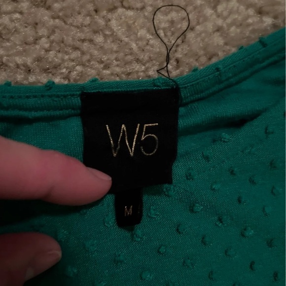 green blouse - Picture 3 of 3